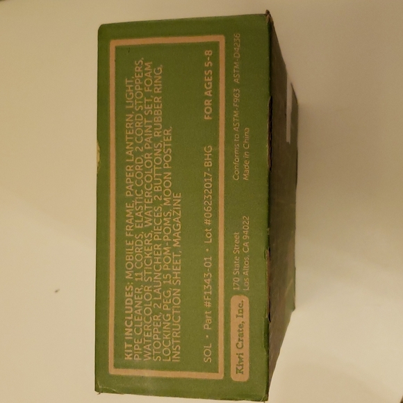 Kiwi Crate- Solar System - Picture 5 of 5